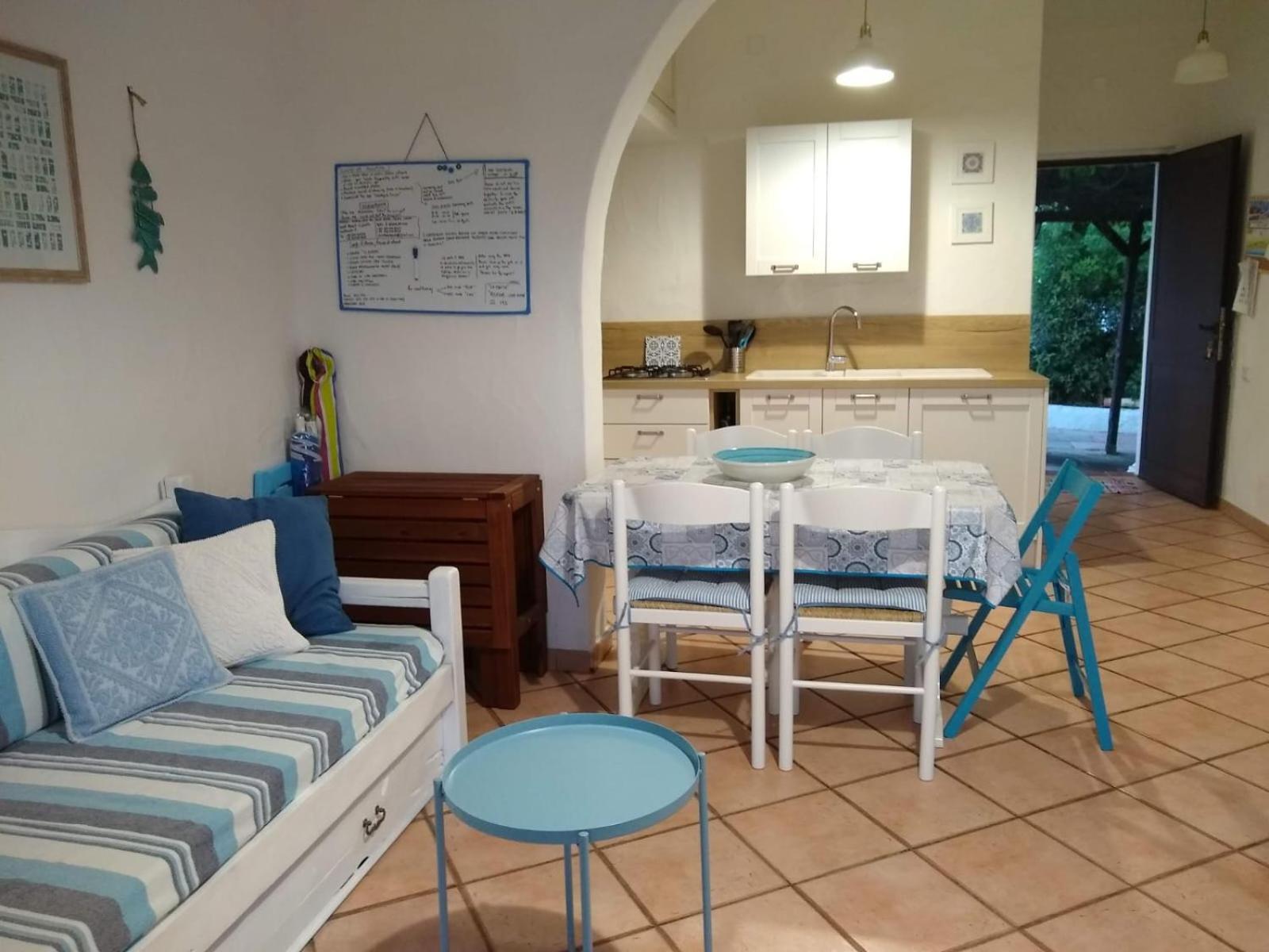 Capo Blu - Santa Margherita Di Pula Villa ภายนอก รูปภาพ